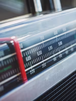 BELANGRIJK: Lorali op DAB+ is verhuisd naar een ander kanaal